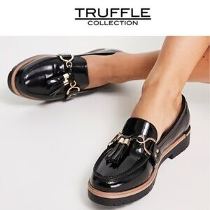 TRUFFLE COLLECTION BLACK PATENT GOLD HARDWARE TASSEL CHUNKY PLATFORM LOAFERS